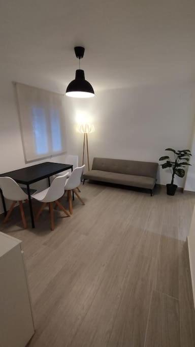 Apartamento Moderno A 1Km De Granada Buitenkant foto