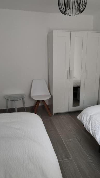 Apartamento Moderno A 1Km De Granada Buitenkant foto